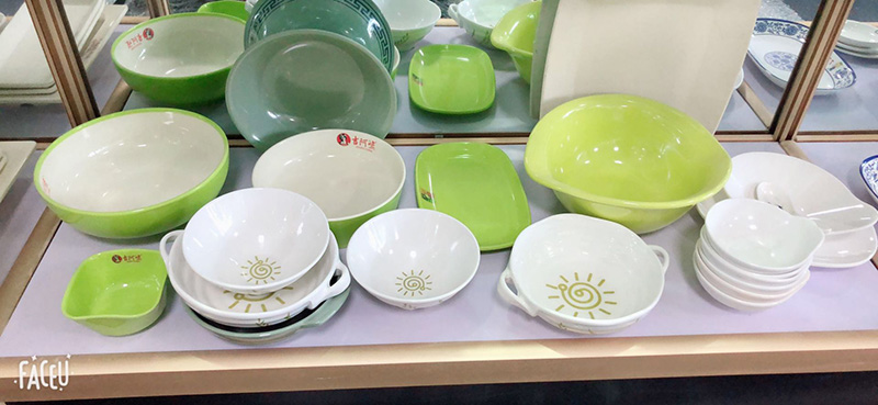 蘇州新藍科技密胺餐具及密胺餐具展廳展示，歡迎新老客戶前來選購